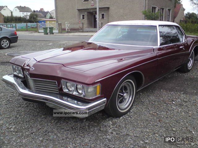 buick__riviera_boattail_1973_2_lgw.jpg