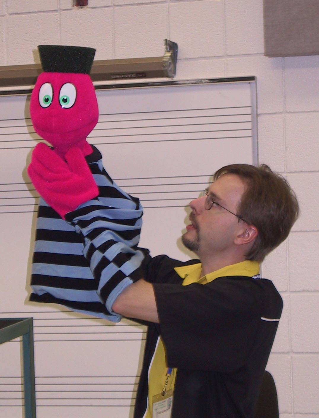 toddlpuppet.jpg
