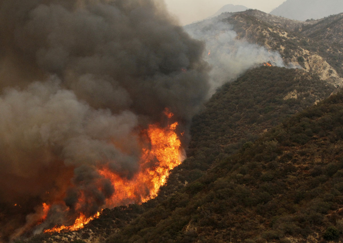 APphoto_California-Wildfires-6.jpg