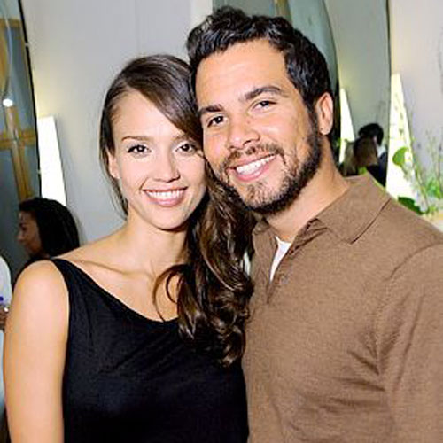 Jessica-Alba-With-Husband.jpg