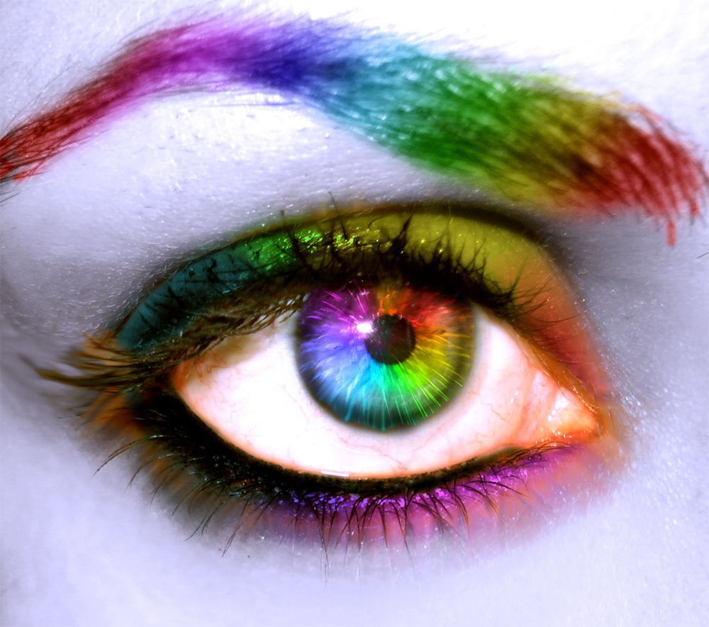 Colorful_eye_by_souhail88.jpg