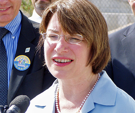 klobuchar.jpg