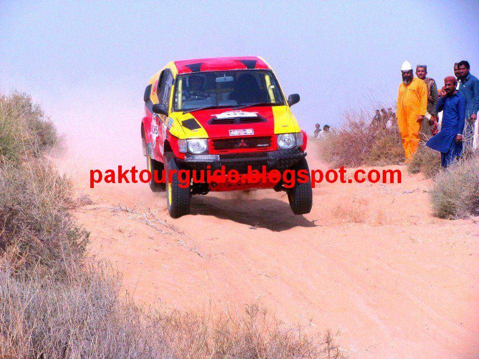 Cholistan+Desert+Jeep+Rally2012-pic11.jpg