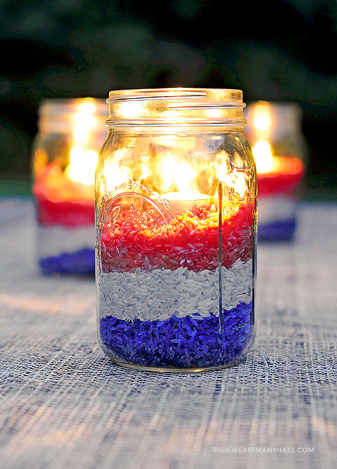 diy-red-white-blue-centerpiece-14.jpg