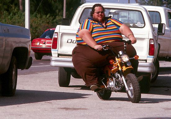 Fat_guy_on_a_little_motorcycle_zps11551a92.jpeg