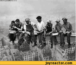gif-Hitler-steeplejacks-348350.gif