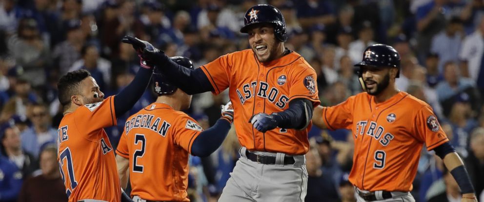 AP_GEORGE_SPRINGER_20171102_12x5_992.jpg