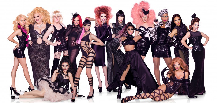 RPDRS6_QueensGroupComp-onWHT-e1392416641540.jpg