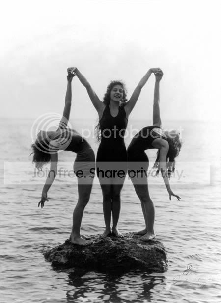bathingbeauties-2.jpg