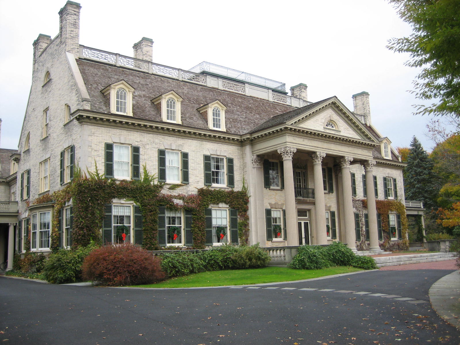 George-Eastman-House%3DExterior.JPG