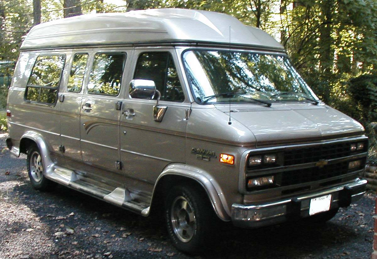 Chevrolet-conversion-van.jpg