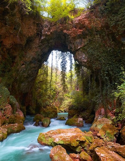 Fragma-Kalama-Epirus-Greece.jpg