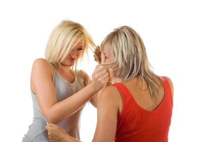 girl_fight.jpg
