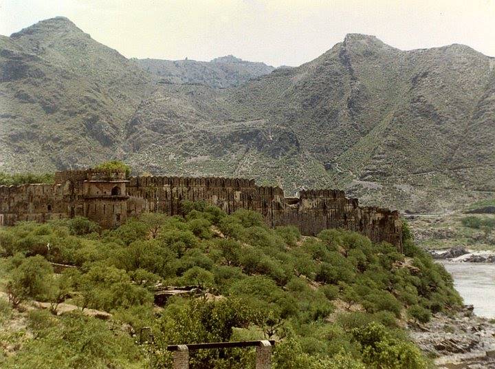 attock-fort.jpg