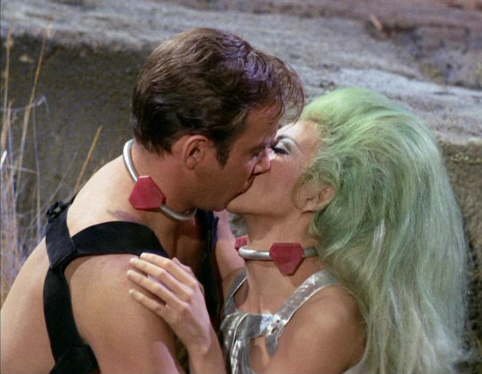 Kirk_and_shahna.jpg