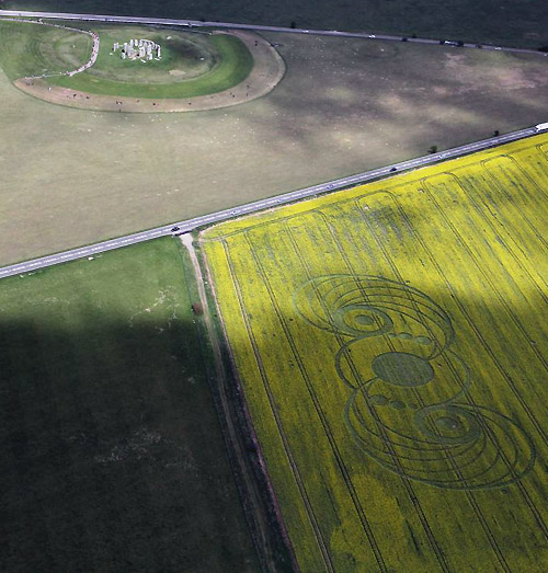 crop-circle-stonehenge2.jpg