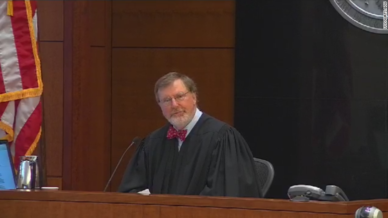 170204010129-judge-robart-exlarge-169.png