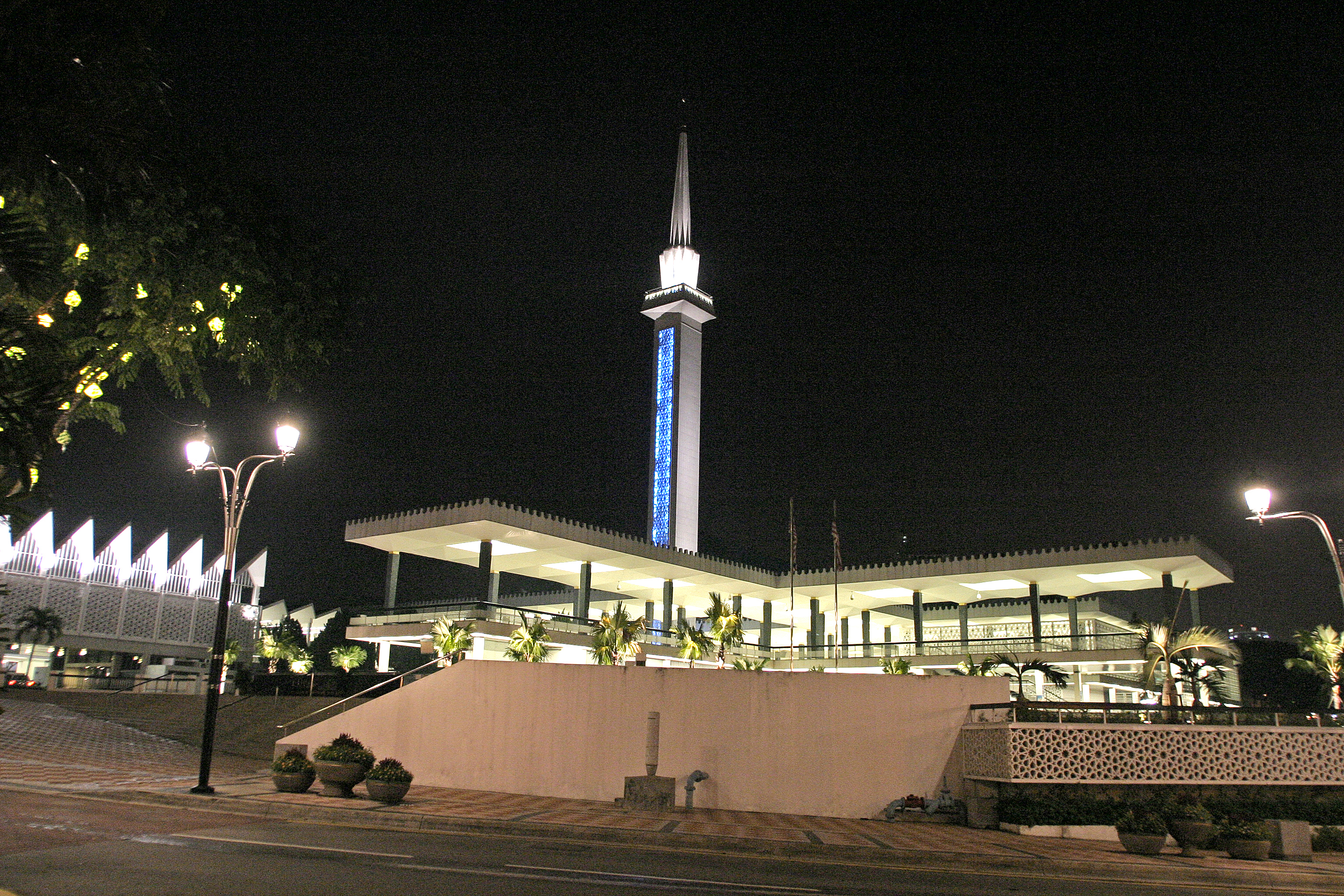 national-mosque.jpg