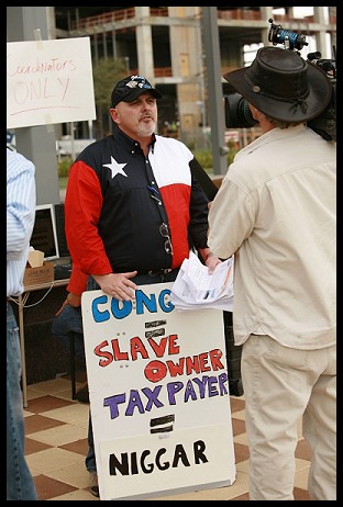 DaleRobertson_TeaPartyOrg_Niggar_med.jpg