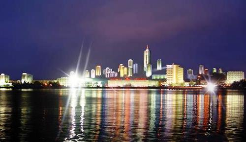 wonsan-at-night.jpg