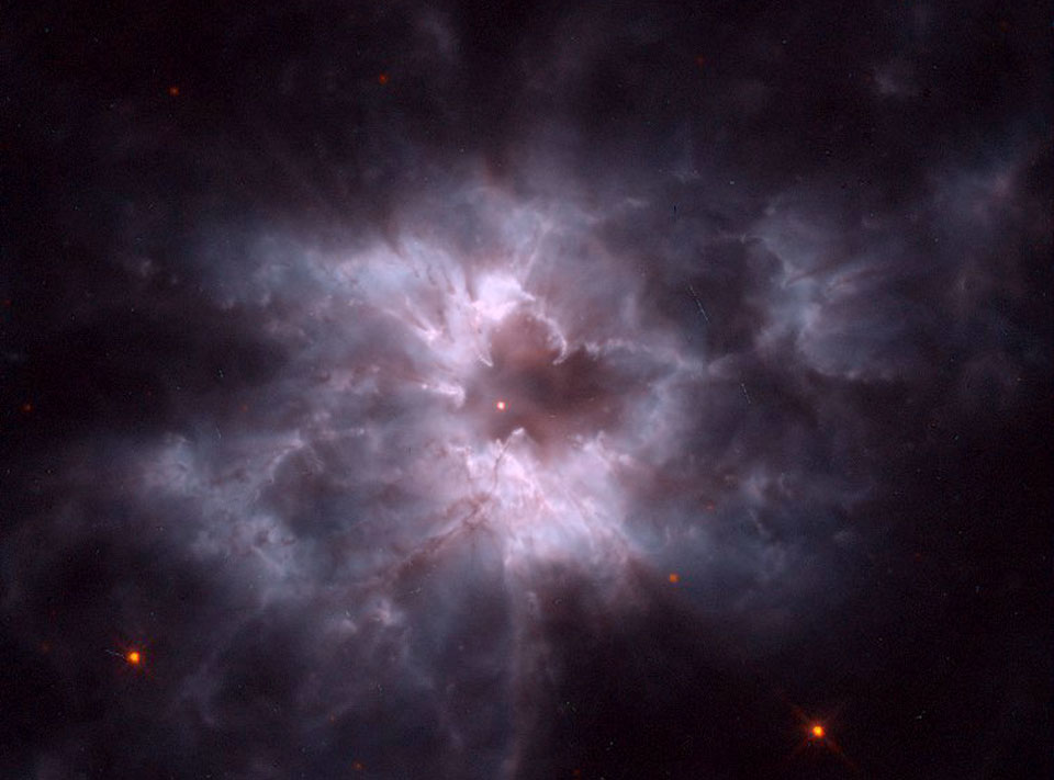 ngc2440center_hubble_960.jpg