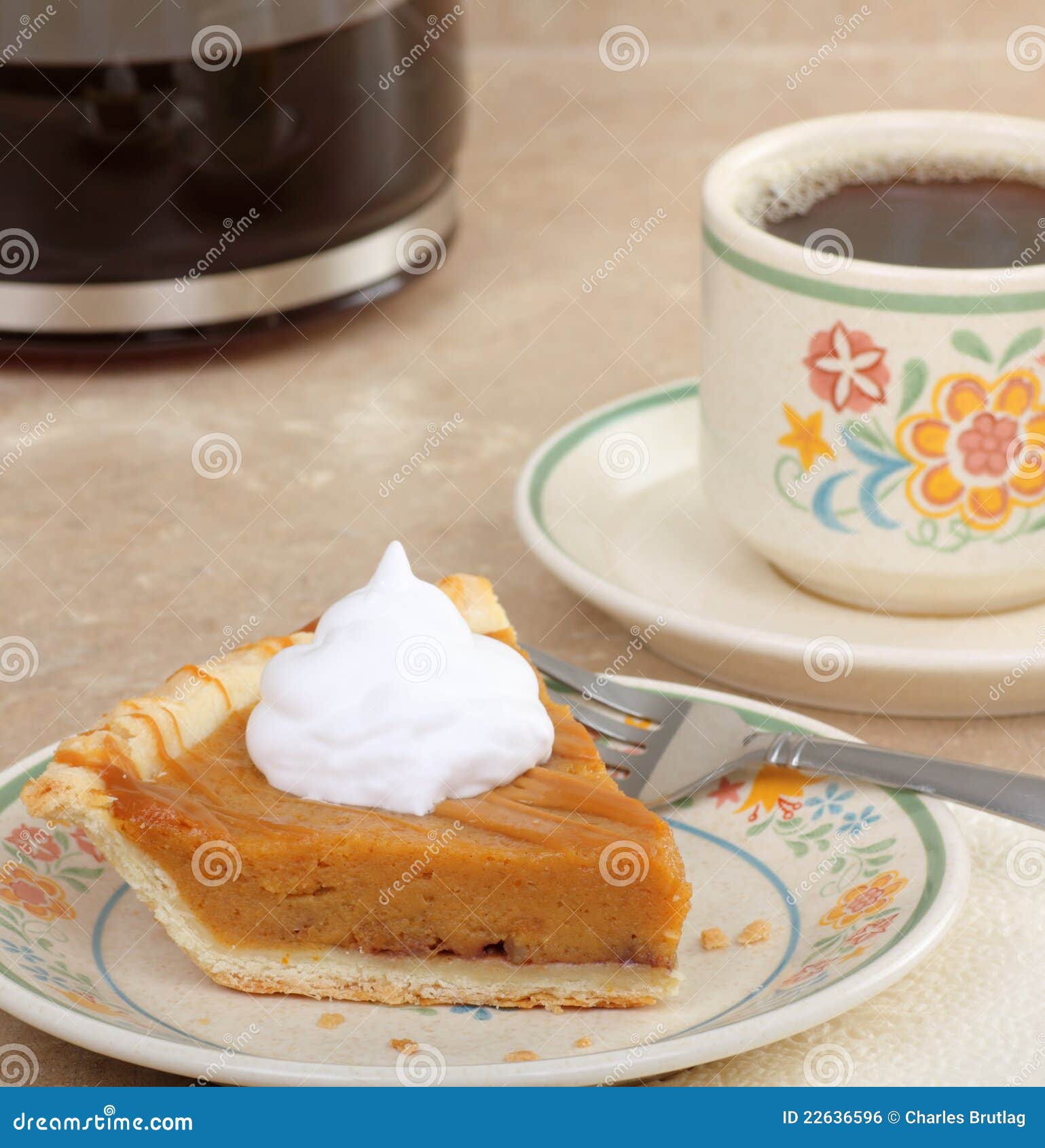 pumpkin-pie-coffee-22636596.jpg