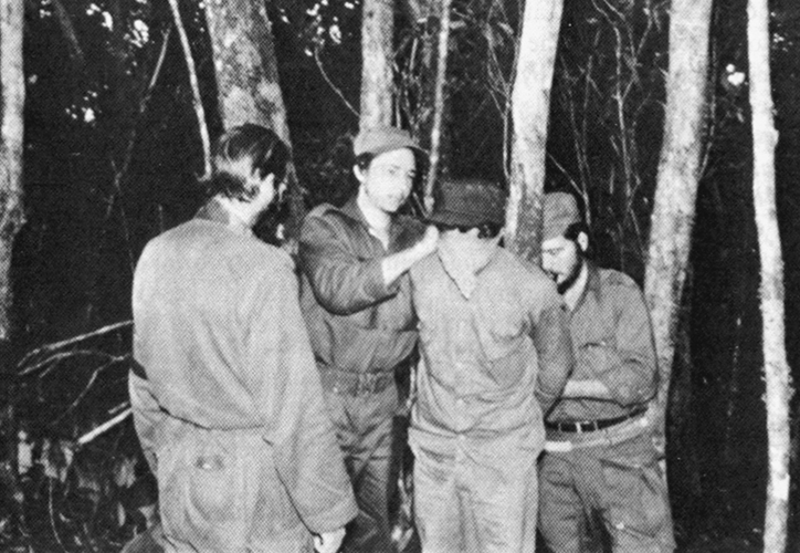 raul-castro-executes.jpg