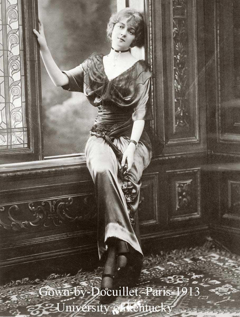 Gown-by-Docuillet-Paris-1913.jpg