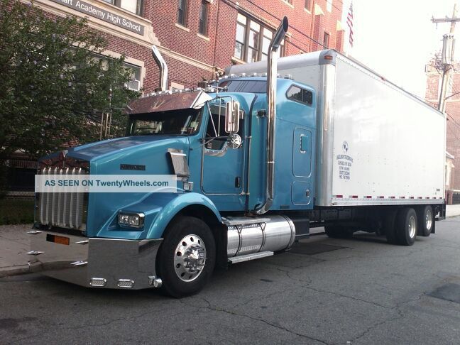 2003_kenworth_t800_1_lgw.jpg
