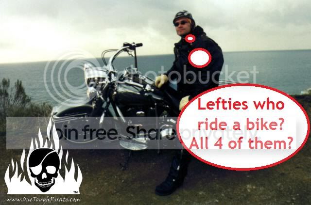 HarleyDavidsonMotorcyclesRoadKingfuelinjected.jpg