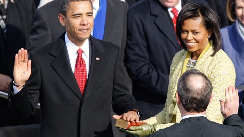 gty_obama_lincoln_bible_dm_130110_wblog.jpg