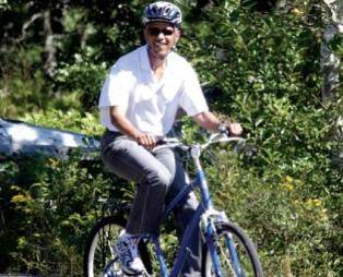 obama-bike1.jpg