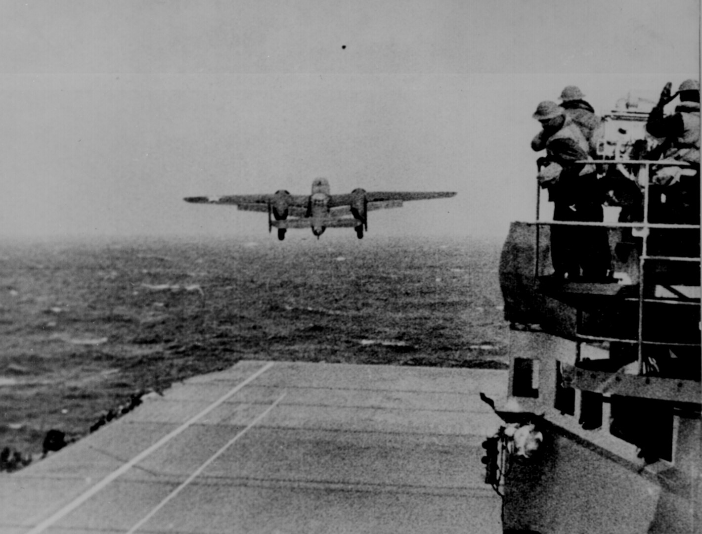 Army_B-25_Doolittle_Raid1.jpg