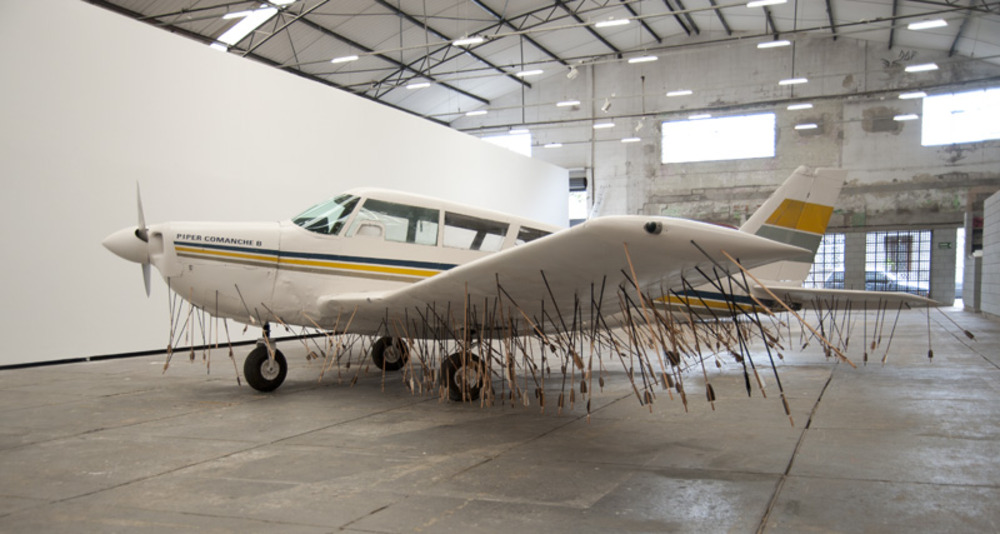 20130918030232-3-Airplane.jpg
