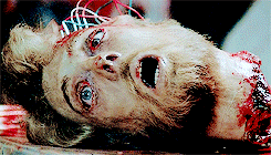 tumblr_ncw9dxFHgL1tiikwoo8_r1_250.gif