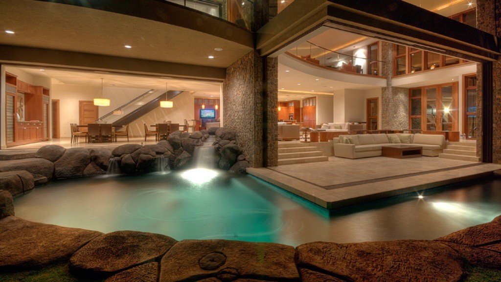 Hawaiian-pool-luxury-house.jpg