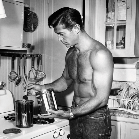 topless_coffee_shirtless_celebrity_cafe_food_news_handbag.jpg