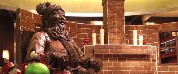n-HALFTON-CHOCOLATE-STATUE-large570.jpg