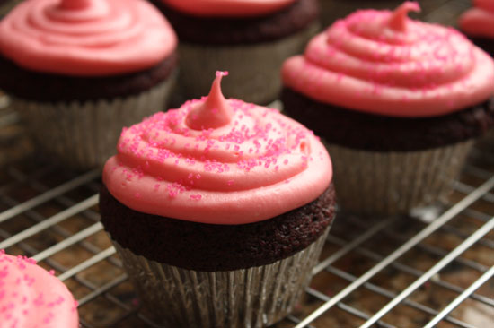 pink-cupcakes.jpg