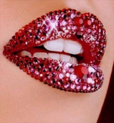 glossy-lips1.jpg