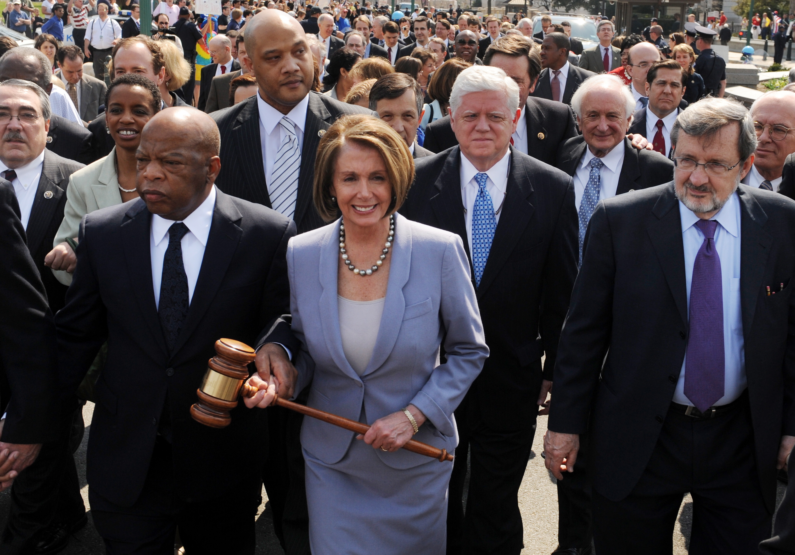 nancy-pelosi-gavel.jpg