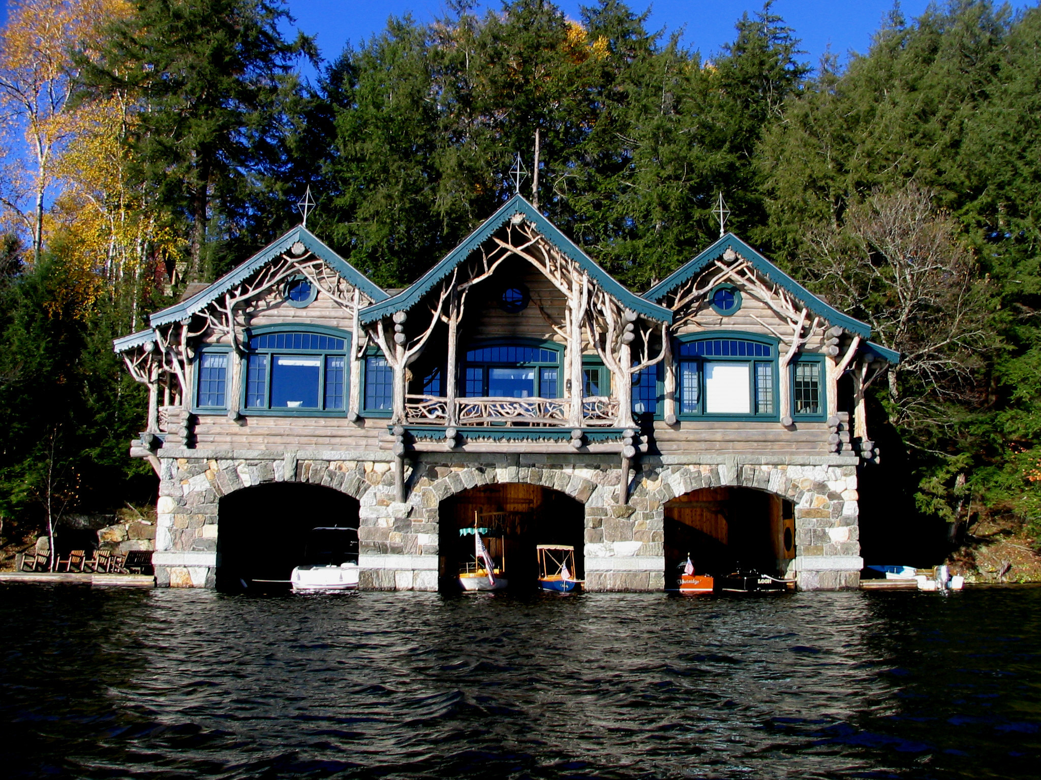 Boathouse_2_at_Topridge.jpg