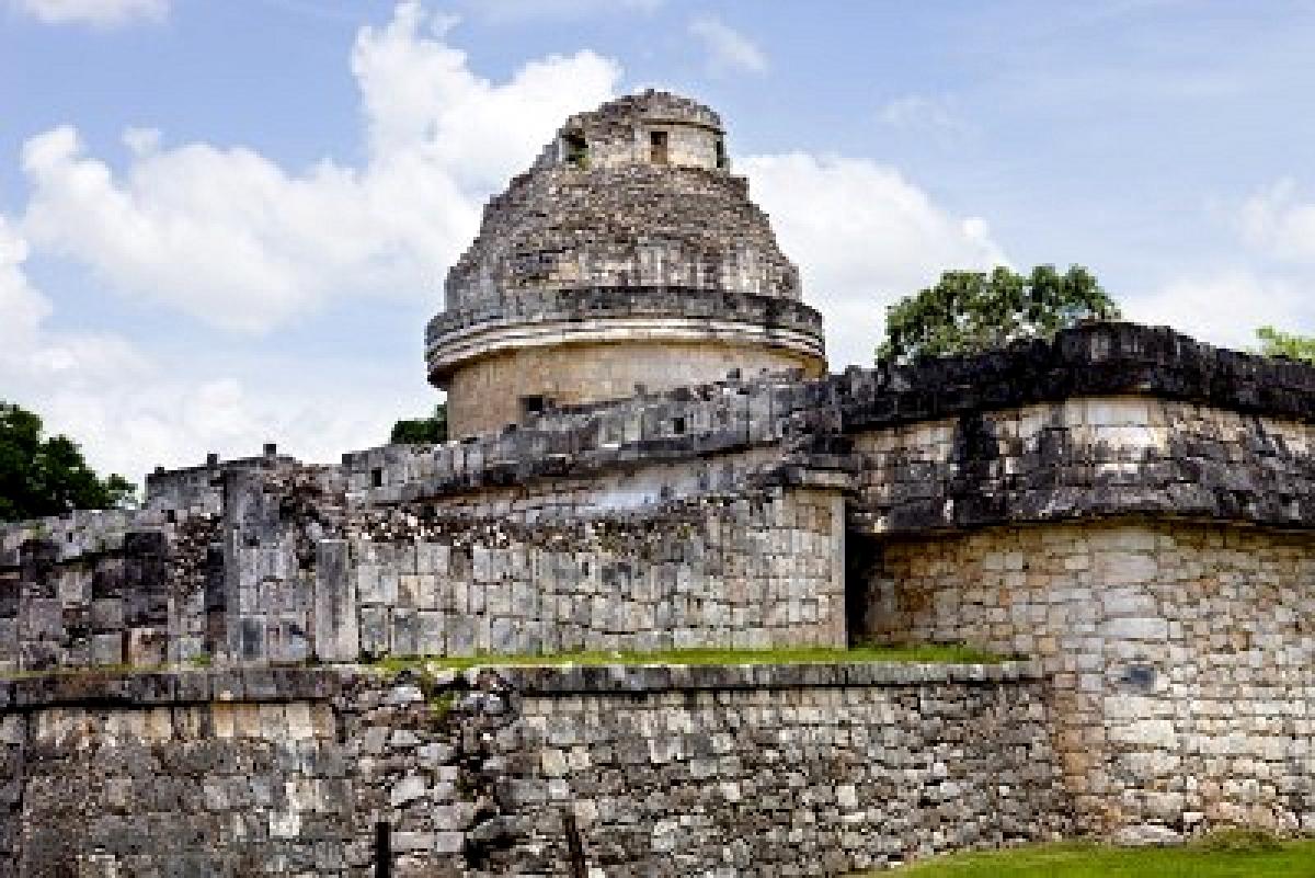 mayas.jpg