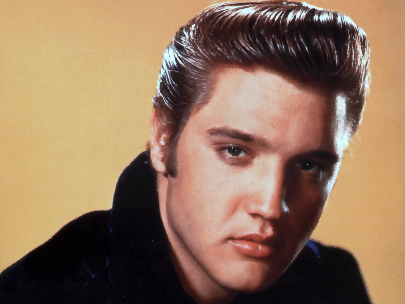 Elvis-Presley.jpg
