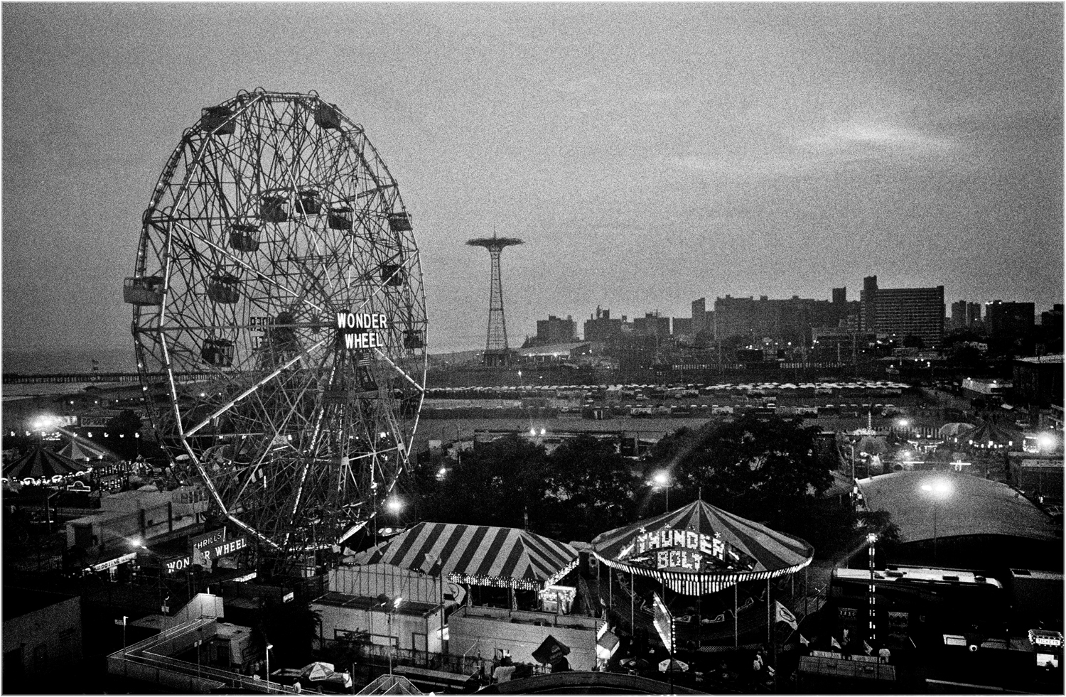 Coney-Wonder-Para-Landscape-20007-copy.jpg