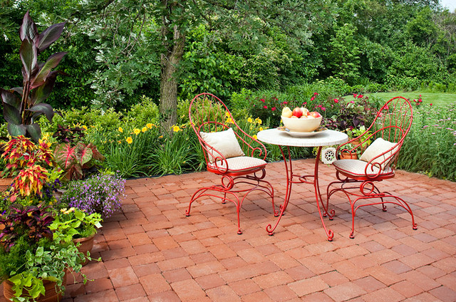 traditional-patio.jpg