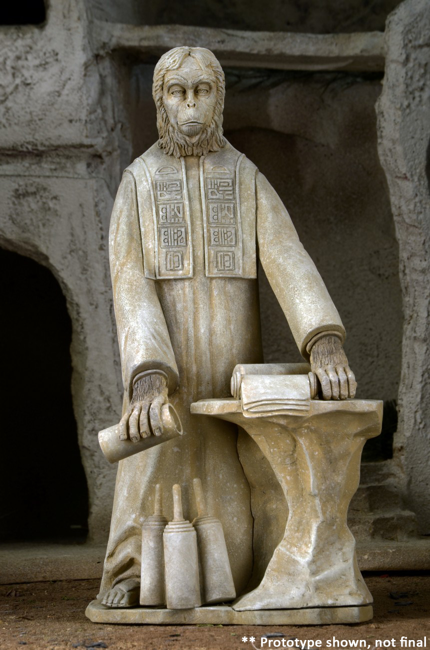D-lawgiver3-1300x.jpg