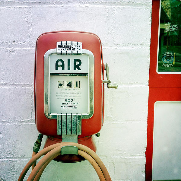 vintage-gas-station-air-pump-lori-knisely.jpg