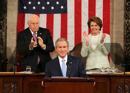 bush-with-dual-teleprompters-14791-1237490634-0.jpg