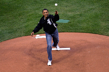 Obama+First+Pitch.jpg
